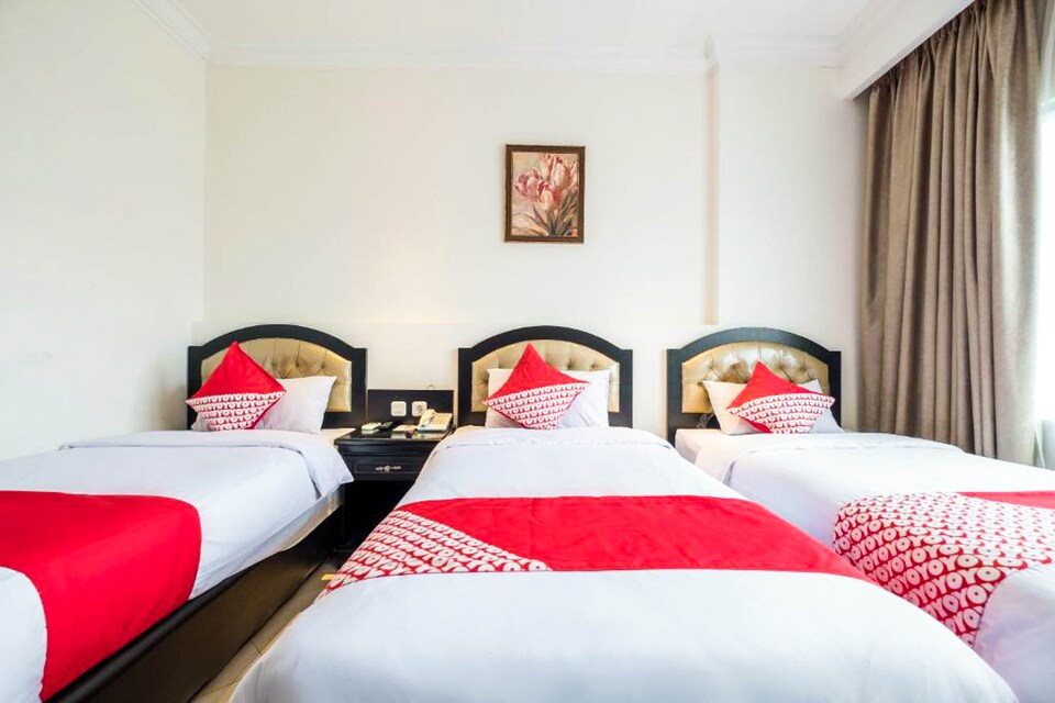 OYO 848 Hotel Sutomo, Losari, Makassar