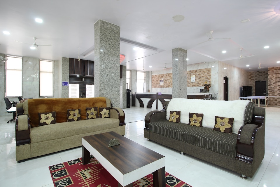 SPOT ON 38402 Hotel Rsp Royals Resort, Jaipur Airport, Jaipur
