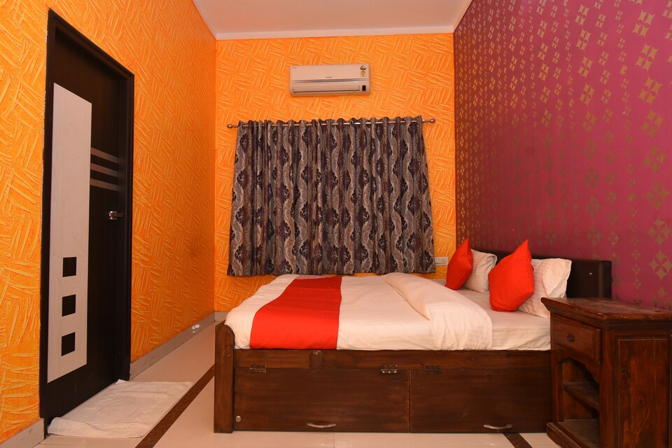 OYO 38412 Kavya International, Jodhpur North, Jodhpur