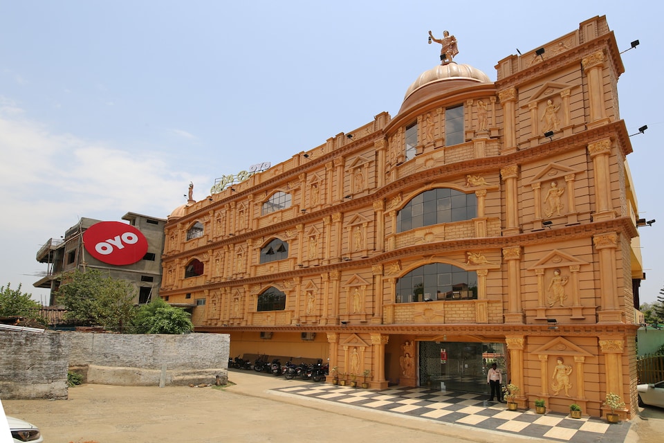 OYO 38414 Rain Basera Resort, Vijay Nagar - Jabalpur, Jabalpur