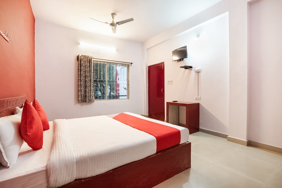 OYO 38415 Shalimar Guest House2 2, Airport Road - Bhopal, Bhopal