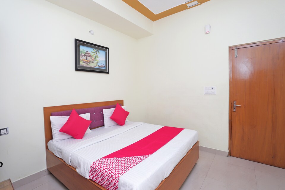 OYO 38520 Hotel Silverspoon, Muzzafarnagar City, Muzzafarnagar