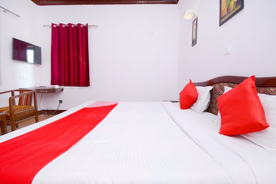 OYO 38524 Golden Heaven, Picture palace Mussoorie, मसूरी