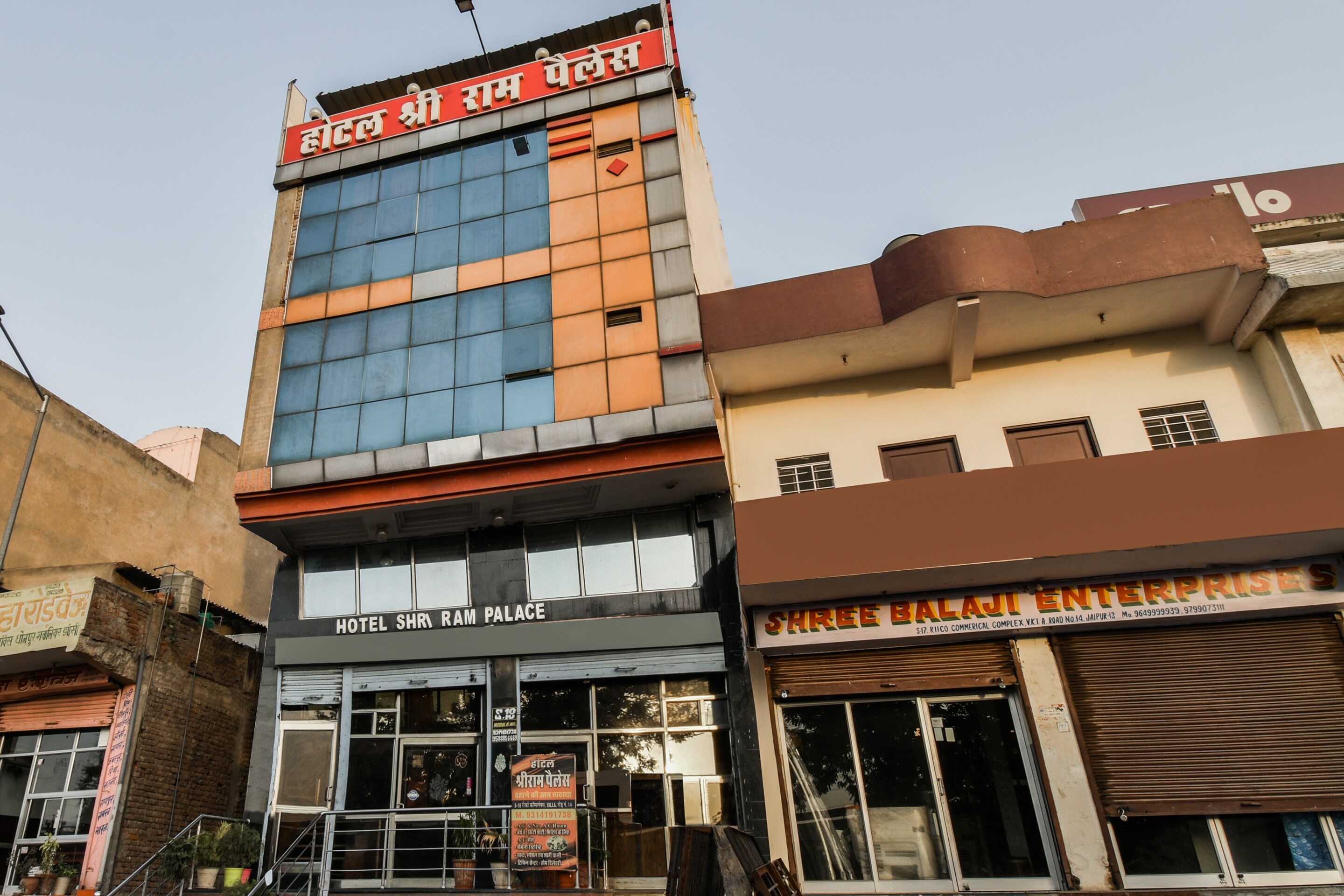 Spot Hotels Jaipur Starting    442 Upto 40  OFF Jaipur