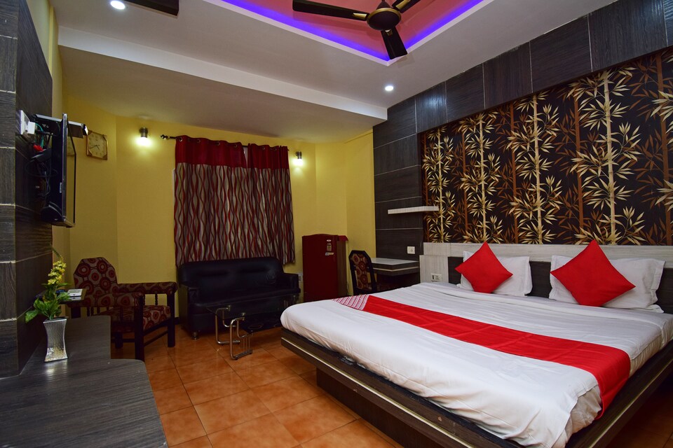 OYO 38533 Hotel Uphar Palace, Sambalpur city, Sambalpur