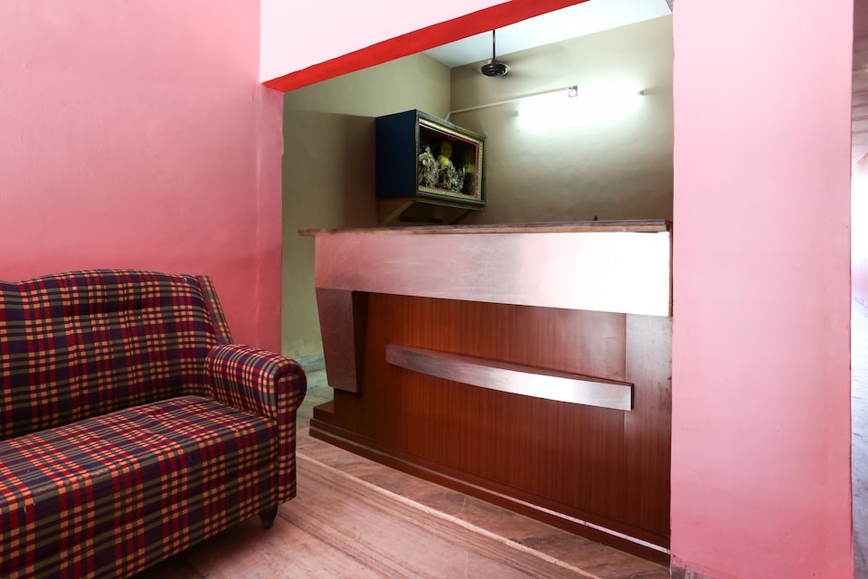 SPOT ON 38541 Nirmalya's Maharaja, Behrampur, Behrampur
