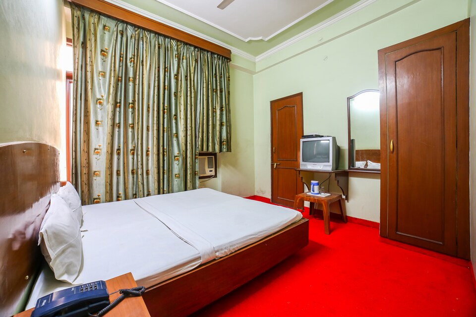 SPOT ON 38543 Hotel Satyam, Railway Station Jaipur, Jaipur