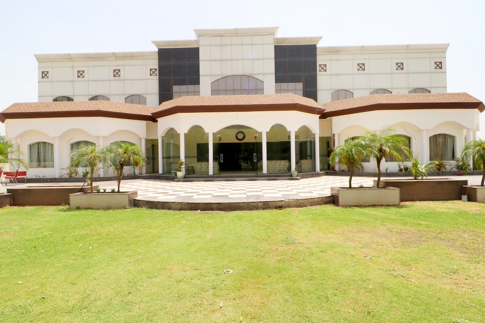 OYO 38557 The Wedding Point, Samana, Samana