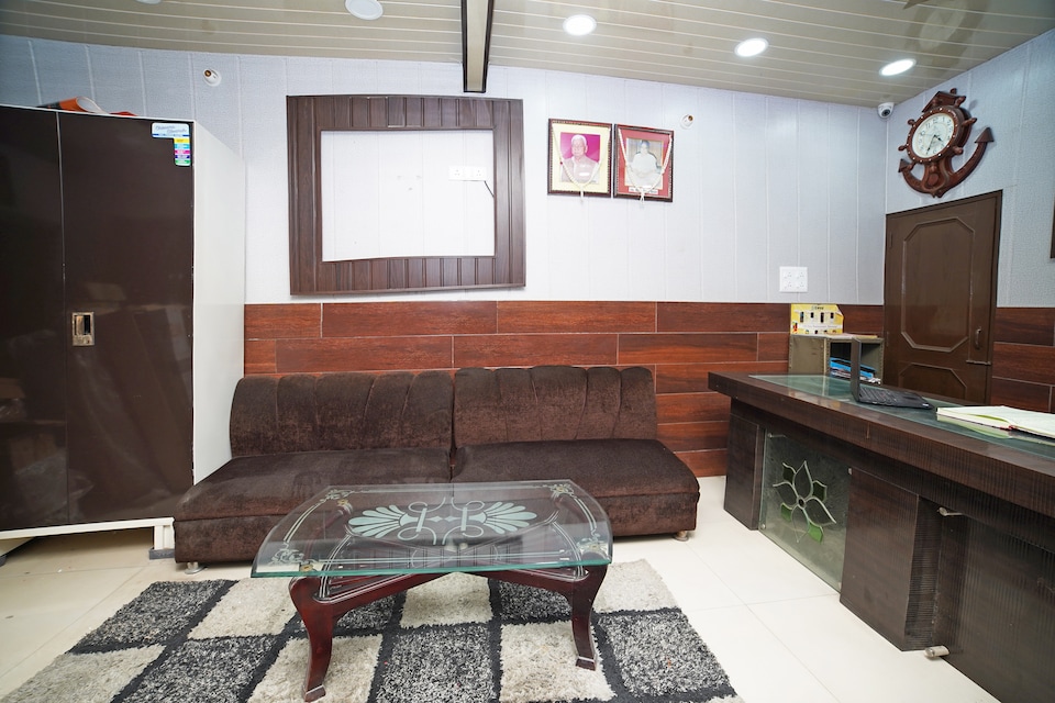 SPOT ON 38571 Hotel Vimal, Rudrapur, Rudrapur