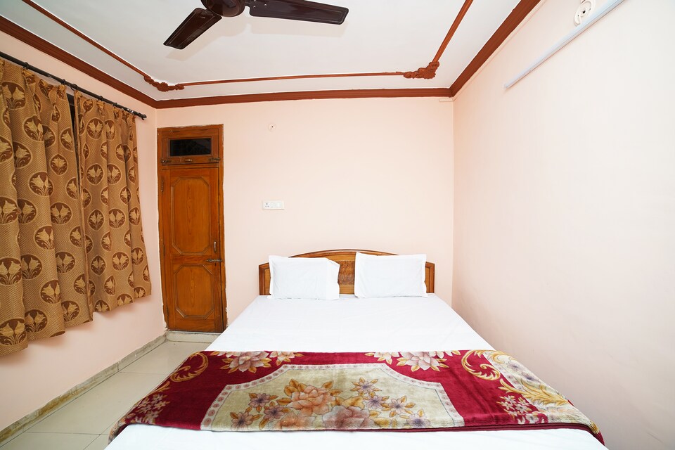 SPOT ON 38571 Hotel Vimal, Rudrapur, Rudrapur