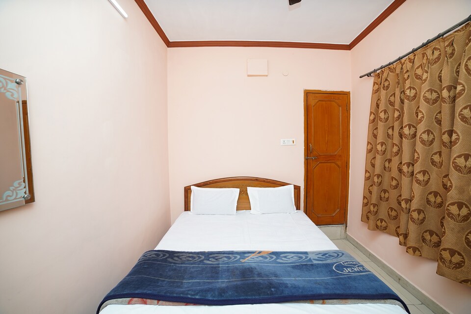 SPOT ON 38571 Hotel Vimal, Rudrapur, Rudrapur
