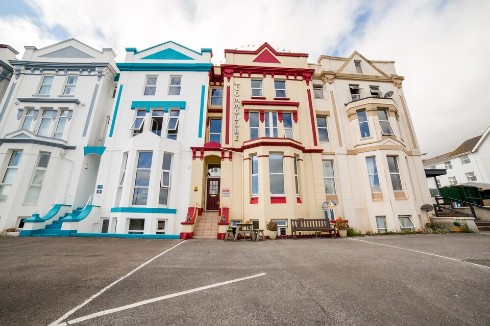 OYO The Commodore, Paignton, Paignton