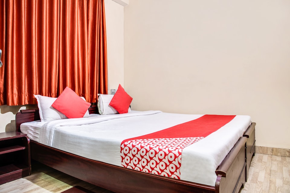 OYO 38593 Hotel Ananta Inn, Bailey Road, Patna