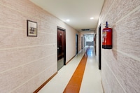 Super Collection O Awas Vikas Near Bus Stand Formerly Hotel Rivera