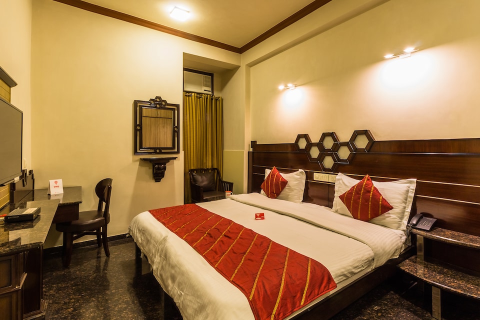 Collection O 3699 Anandam, Cyber City, Gurgaon