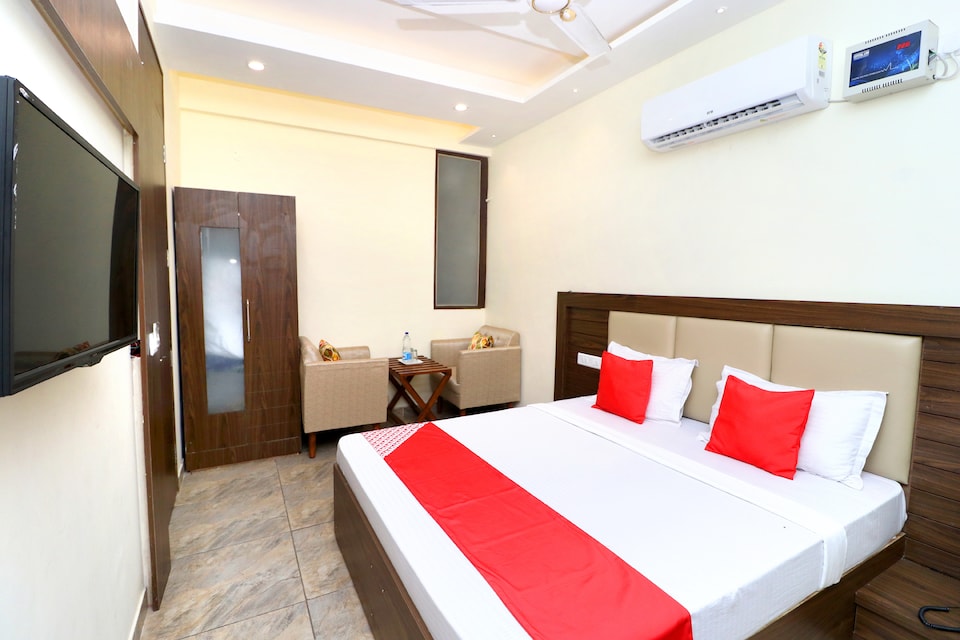 OYO 38616 Hotel Jeevak, Mohali, Mohali