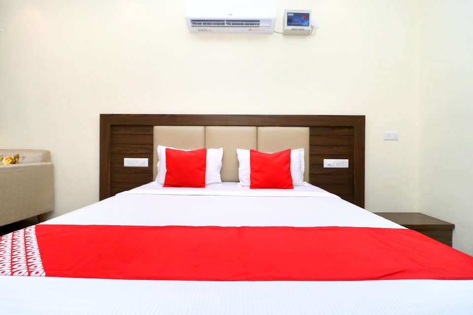 OYO 38616 Hotel Jeevak, Mohali, Mohali