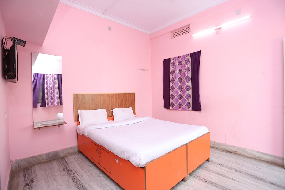 SPOT ON 38624 Anarkali Rest House, Behrampur, Behrampur