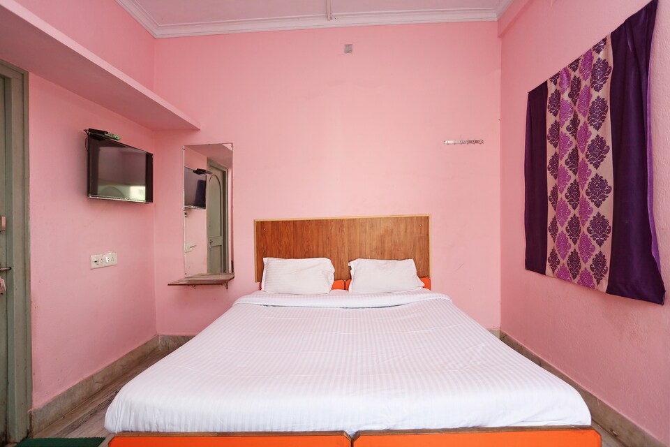 SPOT ON 38624 Anarkali Rest House, Behrampur, Behrampur