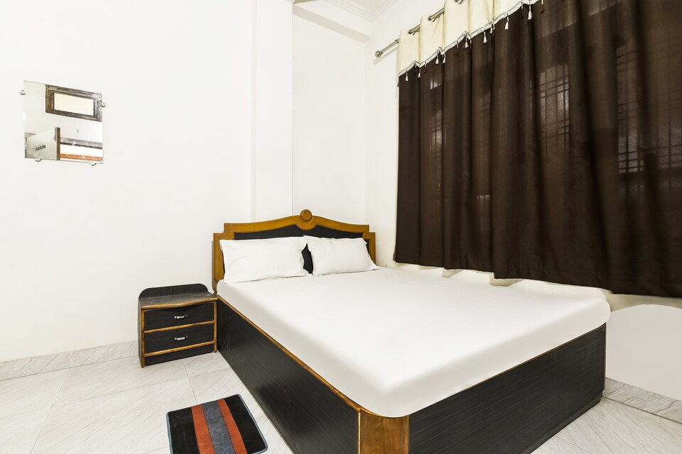 SPOT ON 38636 Shailshiv Atithi Bhavan, Mirzapur, Mirzapur