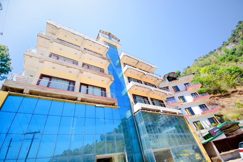 OYO 38638 Hotel Hill Inn, Dharampur Kasauli, Kasauli