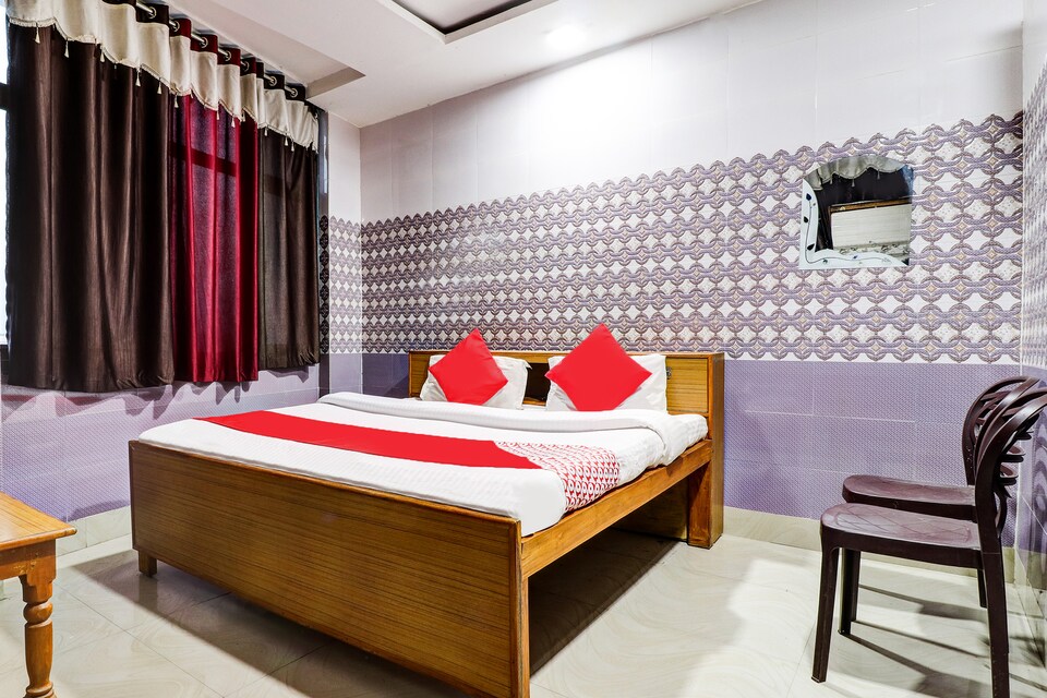 OYO 38649 Vishal Palace, Shuklaganj Kanpur, Kanpur