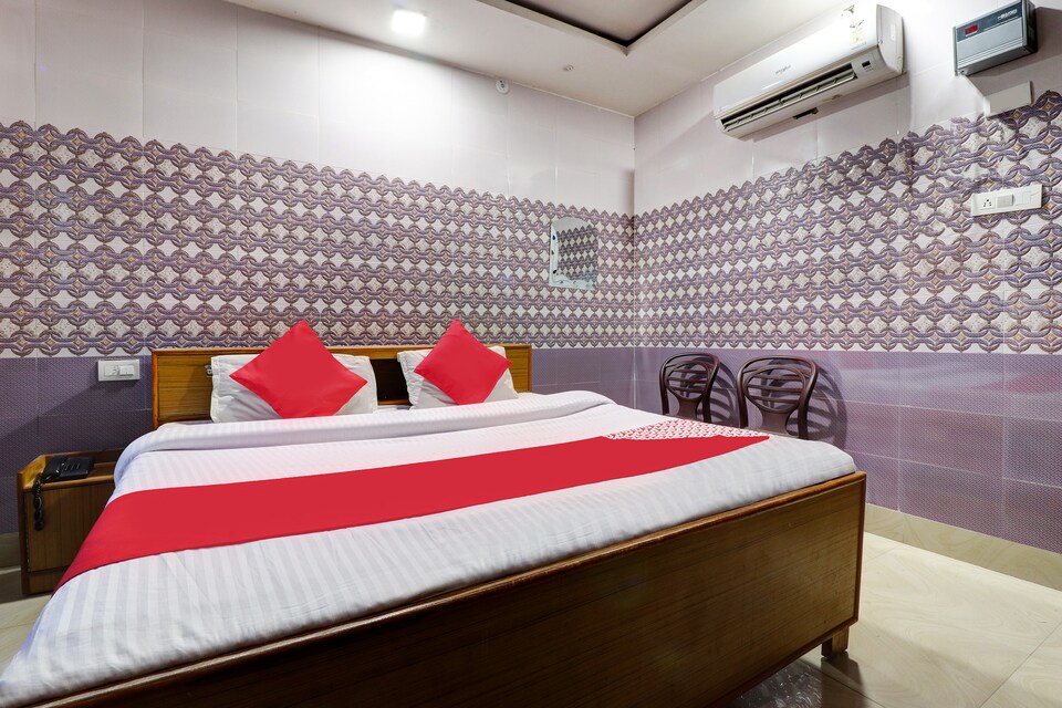OYO 38649 Vishal Palace, Shuklaganj Kanpur, Kanpur