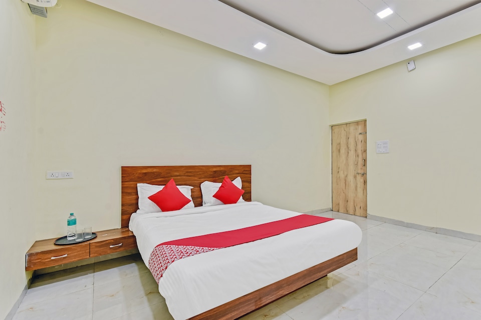 OYO 38656 Hotel Siddheshwar, Aurangabad, Aurangabad