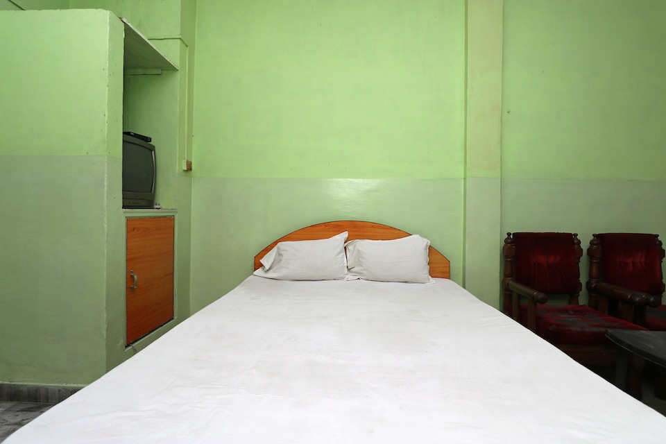 SPOT ON 38673 Hotel Ganga, Darbhanga city, Darbhanga