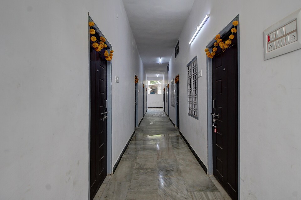 SPOT ON 38679 Sneha Grand Hotel, Nakkalagutta Hanamkonda Warangal, Warangal