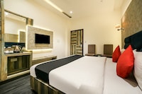 Capital O 38688 Royal Shelaton