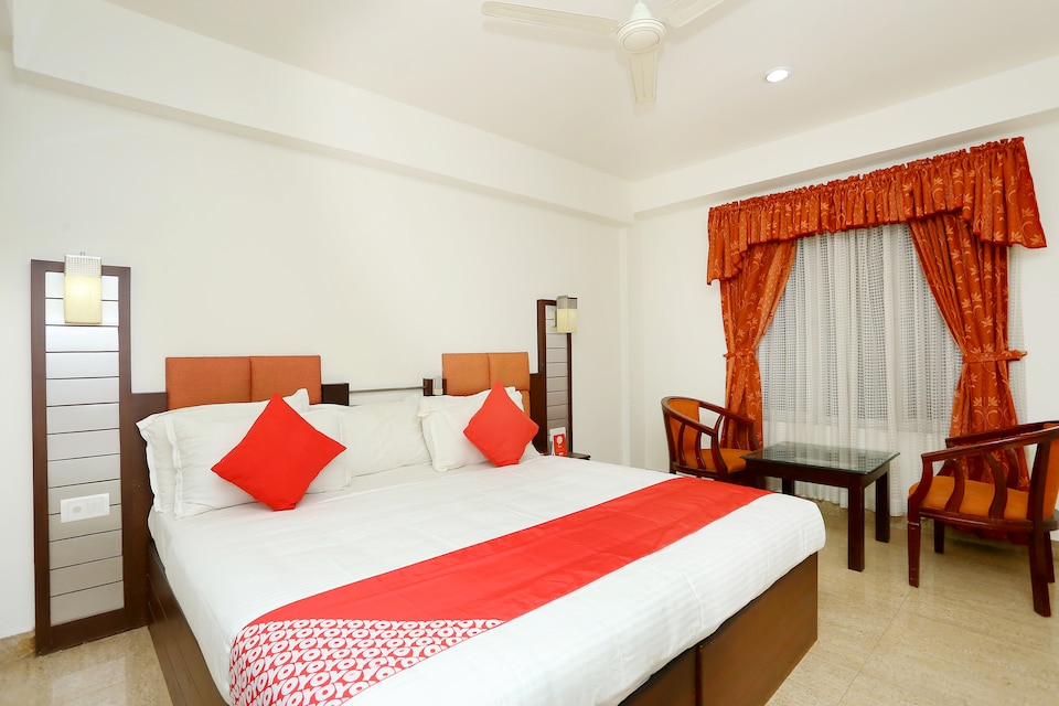 OYO 38694 Hotel Caesar Palace, Thrissur-II, Thrissur