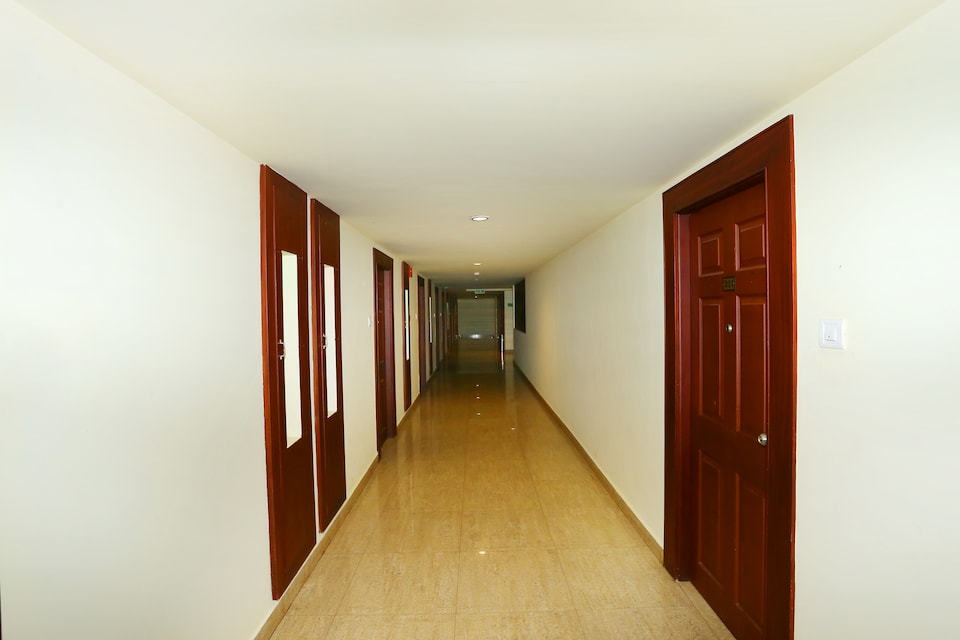 OYO 38694 Hotel Caesar Palace, Thrissur-II, Thrissur