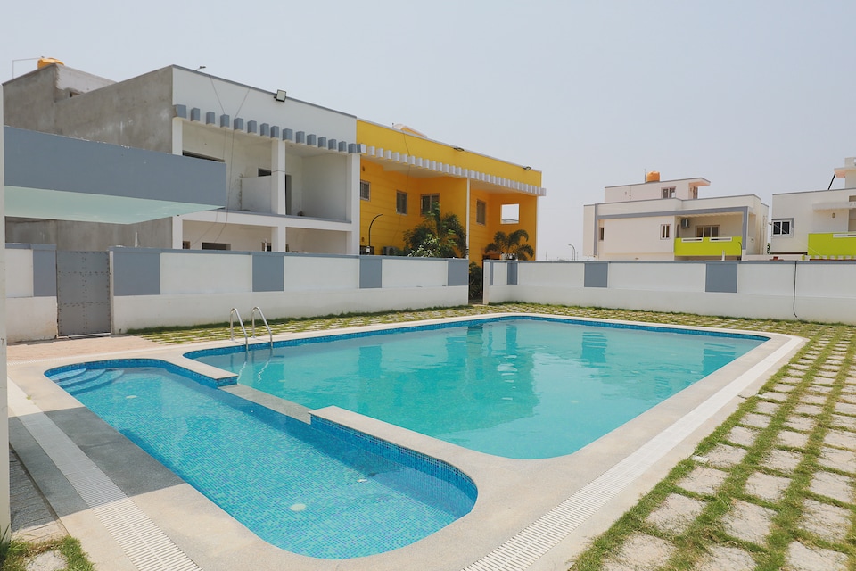 OYO 38695 Peninsula Holiday, Kottivakkam, Chennai