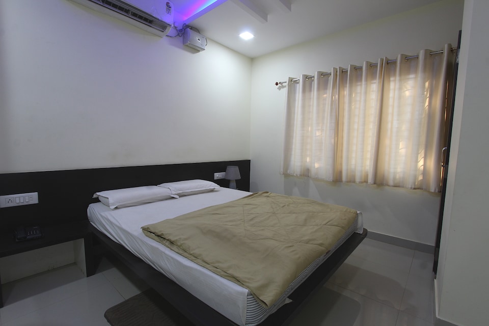 Hotel O New Venkateshwara Lodge, Bidar city, Bidar