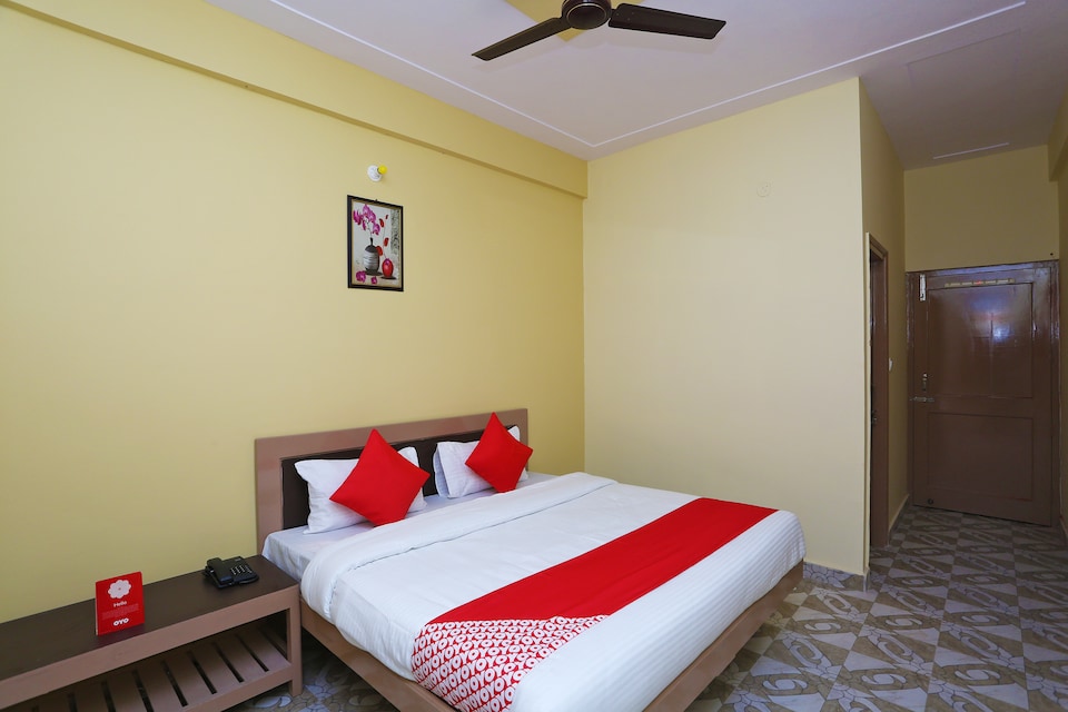 OYO 38725 Shri Bhagwan Atithi Grah, Har Ki Pauri Haridwar, Haridwar