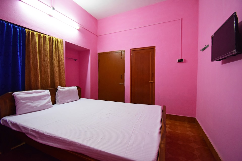 OYO 38731 Satyakam Guest House, Shantiniketan, Shantiniketan