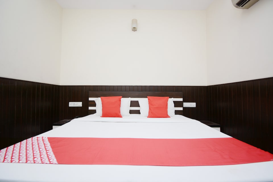 OYO 38734 Anand Residency, Yamunanagar, Yamunanagar