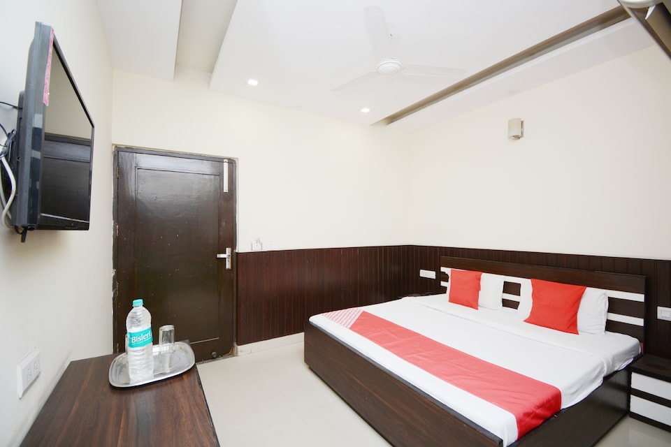 OYO 38734 Anand Residency, Yamunanagar, Yamunanagar