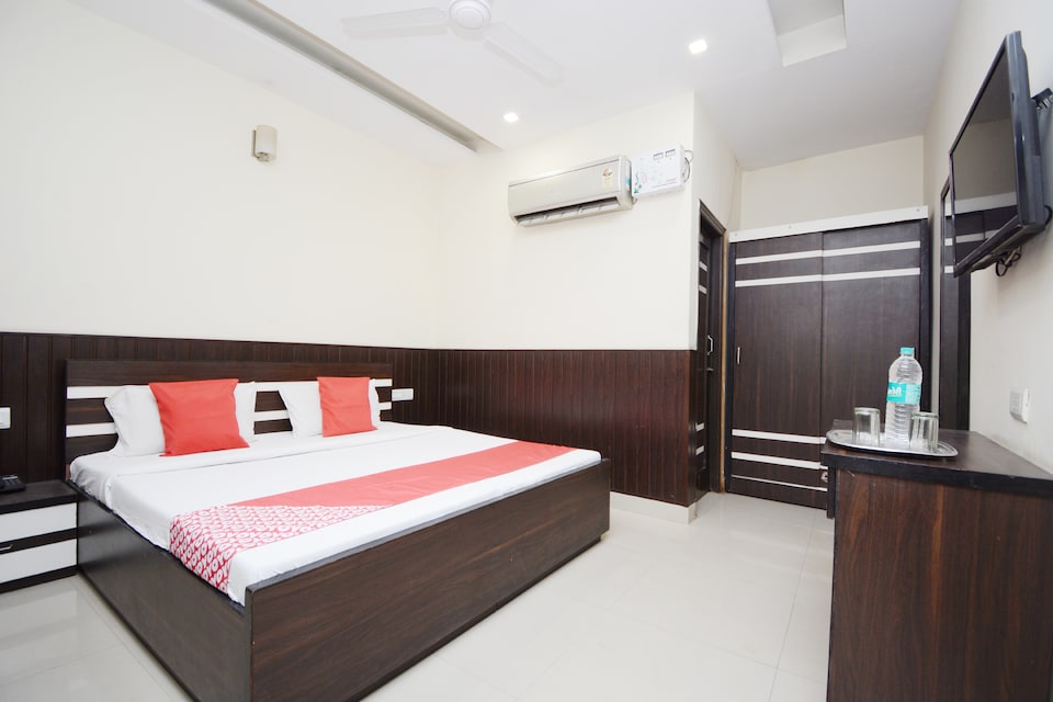 OYO 38734 Anand Residency, Yamunanagar, Yamunanagar