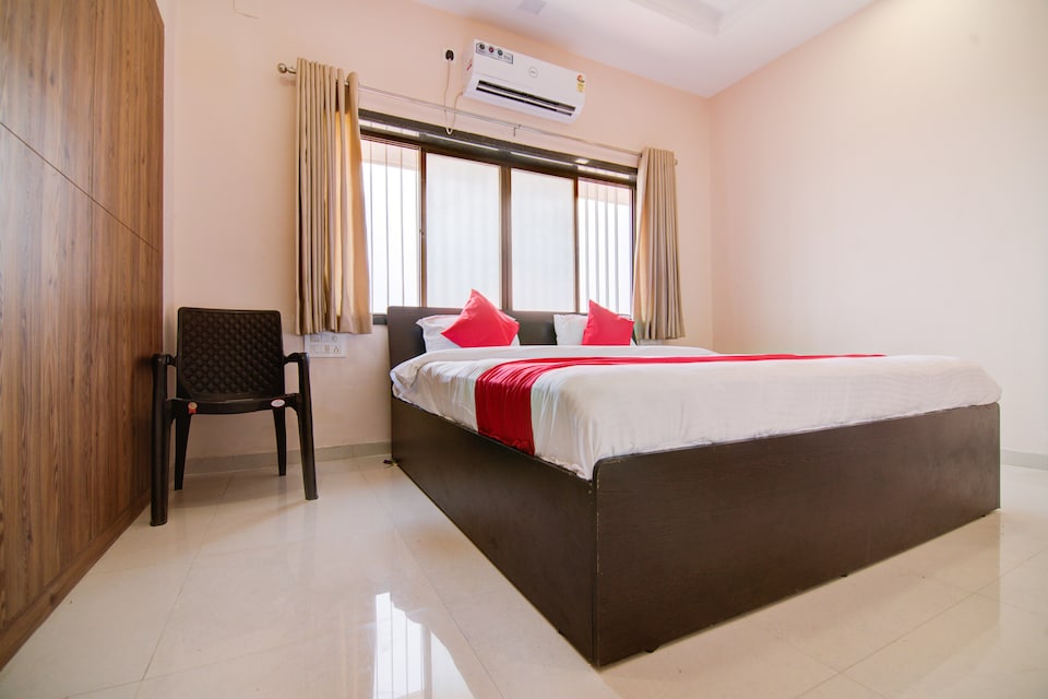 OYO 38737 Hotel Aryan, Solapur, Solapur