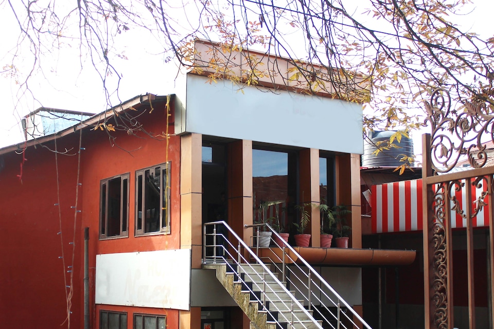 OYO Rooms 034 Mall Road Mussoorie, Mall Road Mussoorie, Mussoorie