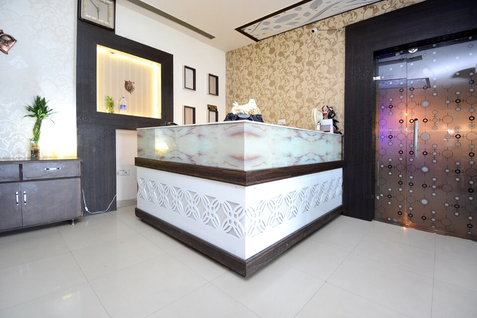 Capital O 38771 Hotel J7 International, Jalandhar, Jalandhar