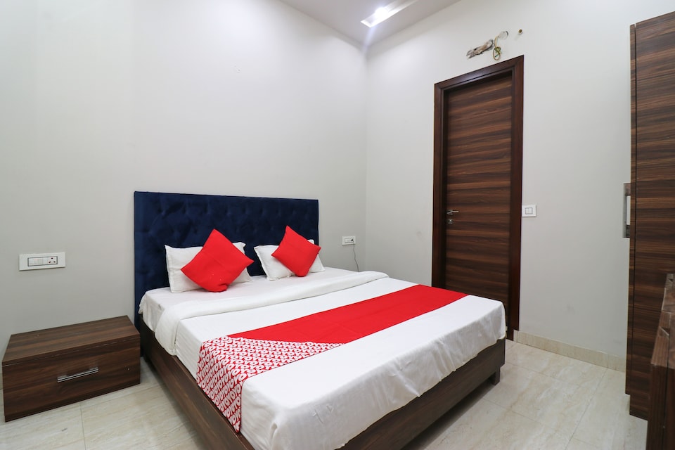 OYO Savoy Guest House, GT Road Panipat, Panipat