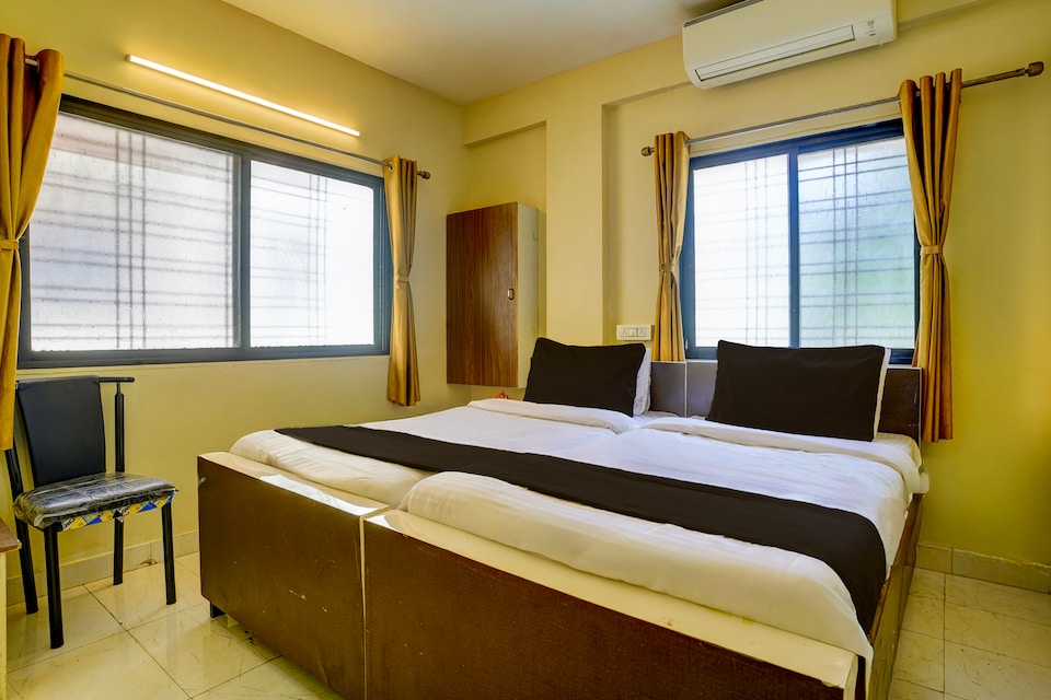 Super Hotel O Sainagar Shirdi Railway Junction Formerly Sai Vyankatesh Residency, Shirdi, Shirdi