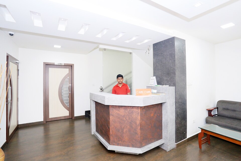 OYO 38828 Mukalar Residency, Kakkanad Kochi, Kochi