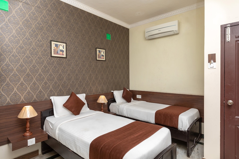OYO 3715 Nest lay Mogappair, Mogappair, Chennai