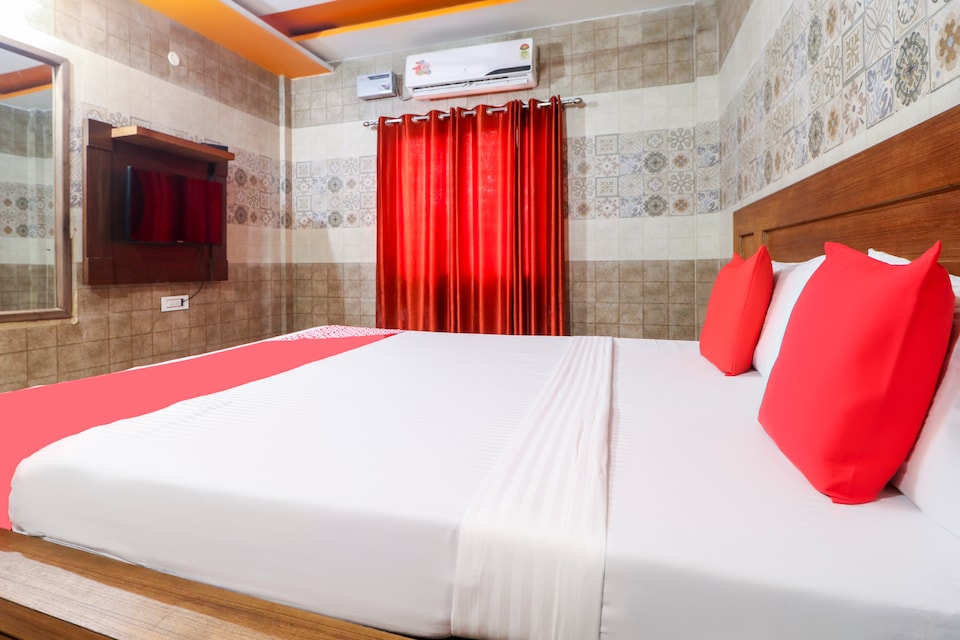 OYO 39300 Midway Dhaba, Rajpura, Rajpura