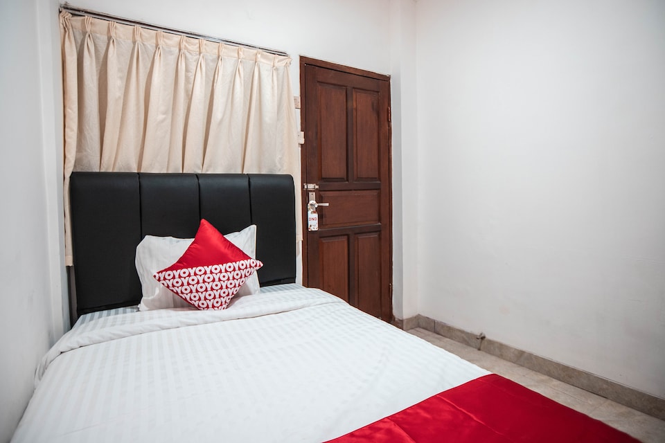 OYO 868 Wisma Taisir, Kemanggisan, Jakarta