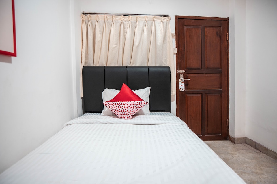 OYO 868 Wisma Taisir, Kemanggisan, Jakarta